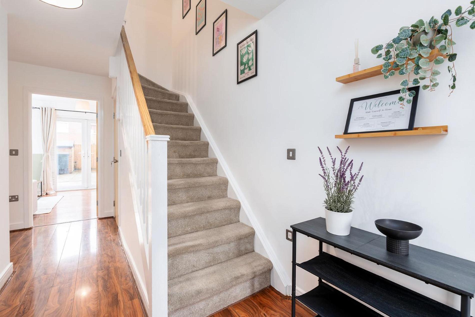 6 Guests - 3 Bedrooms - Free Wi-Fi - Manchester Exterior foto